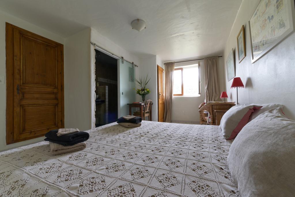 Le Vieux Platane Hotel Cairanne ภายนอก รูปภาพ