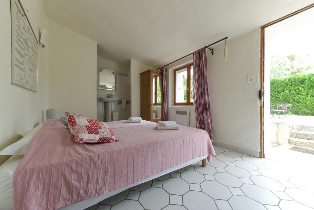 Le Vieux Platane Hotel Cairanne ภายนอก รูปภาพ
